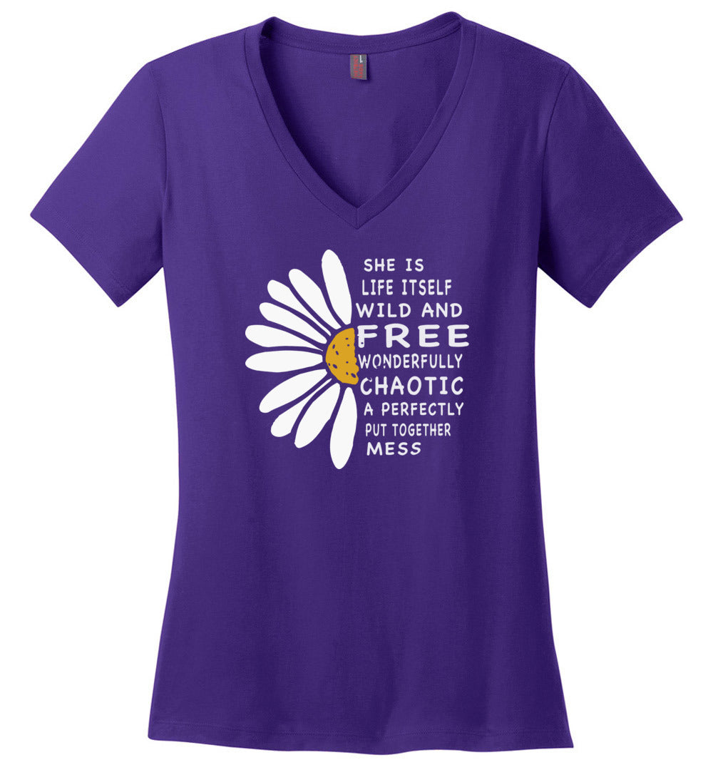 Wild And Free Daisy V-necks