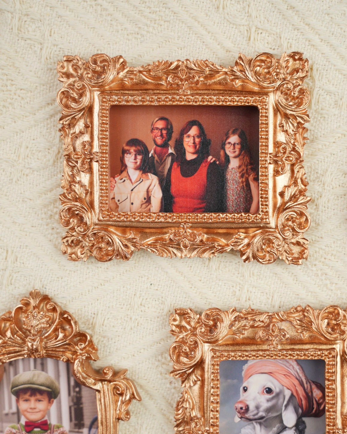Custom Vintage-Style Photo Frame Magnet
