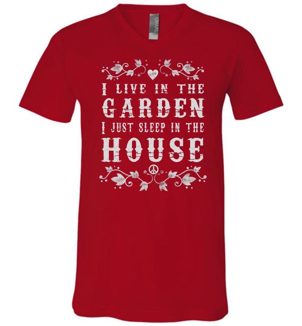 I Live In The Garden T-shirts Heyjude Shoppe V-Neck Tee Red S
